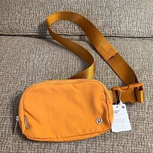 NWT Lululemon Everywhere Belt Bag Autumn Orange